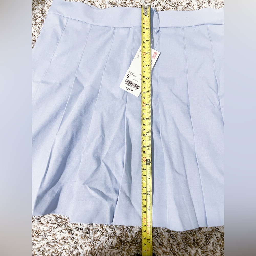 Uniqlo Pleated Mini Skirt in Light Blue (NWT) - Picture 2 of 3
